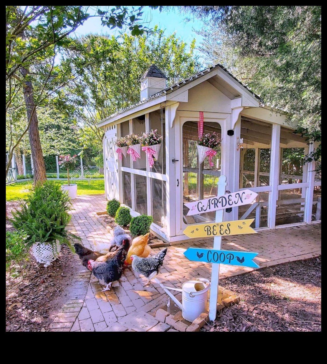 Eco-Chic Bliss: Sustainable DIY Delights για τον κήπο σας