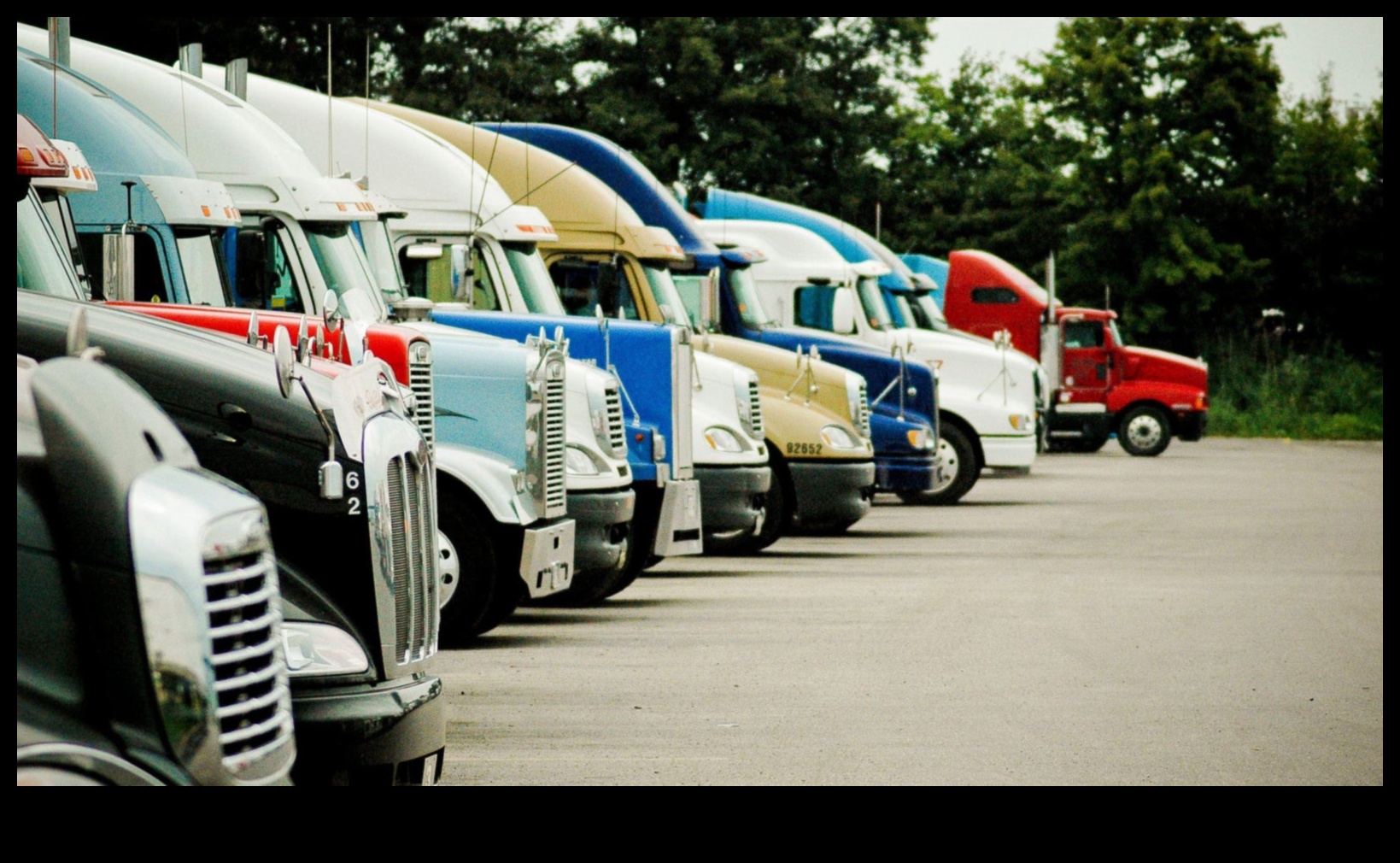 Trailblazing Truckers The Unsung Heroes of the Open Road 4 Trailblazing Truckers: Navigating Challenges on the Open Road