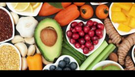 Antioxidant Mastery Ένας κινητήρια δύναμη για τα κυρίως βιταμίνες που προσφέρουν προστασία σε την ευεξία σας 4 Αντιοξειδωτική κυριαρχία: Πλοήγηση στον κόσμο των βασικών θρεπτικών συστατικών