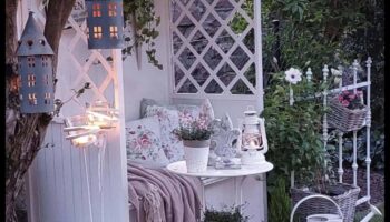 Eco-Chic Bliss: Sustainable DIY Delights για τον κήπο σας