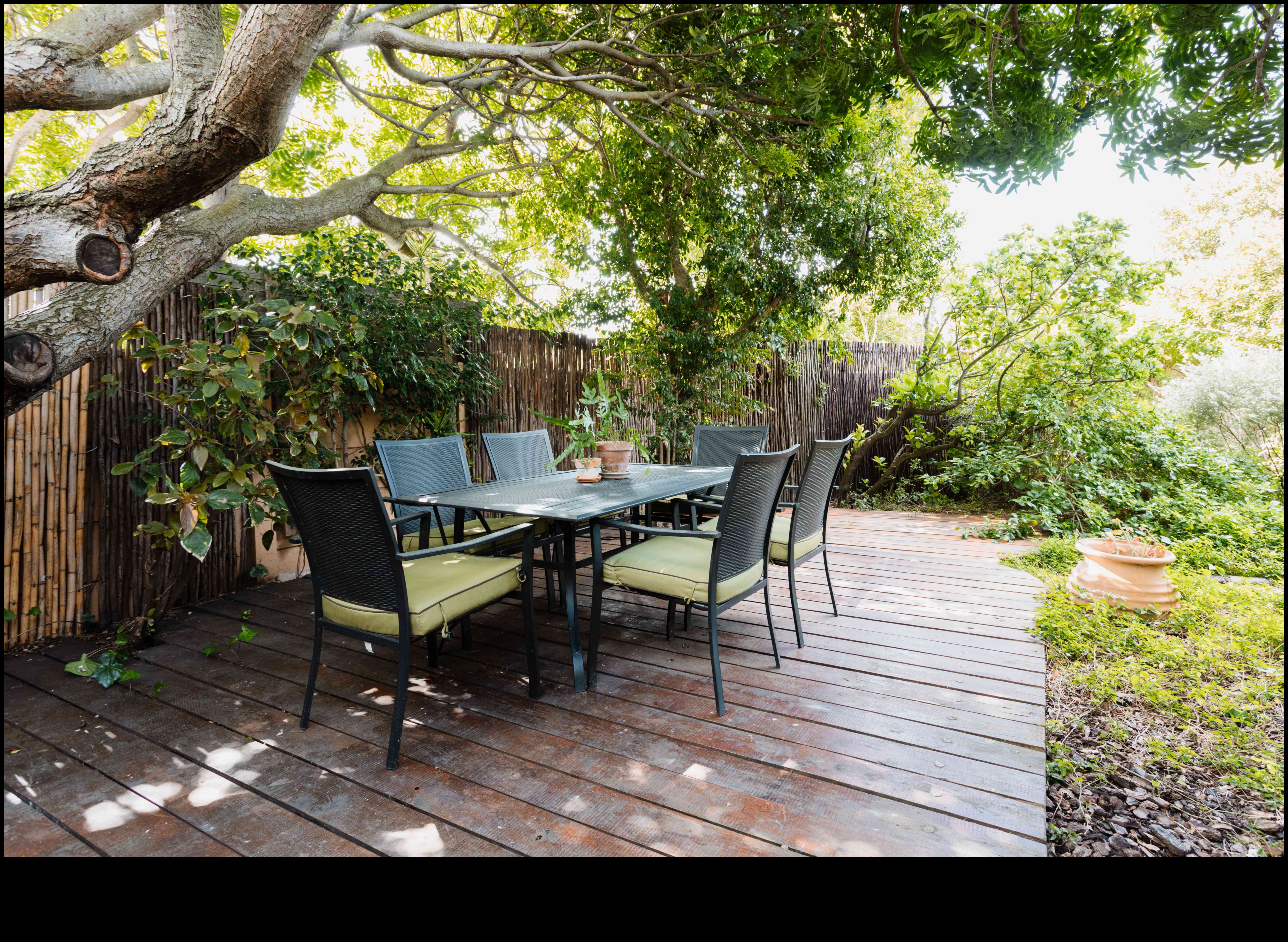 Garden Delights Εμπνευσμένες ιδέες διακόσμησης για κάθε υπαίθριο καταφύγιο 1 Garden Delights: Εμπνευσμένες ιδέες διακόσμησης για κάθε υπαίθριο καταφύγιο