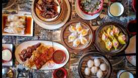 Το Asian Street τρώει μια σερφάρισμα με απολαύσεις προκάλεσε μέτρηση μπουκιάς για να έχετε κατά νου να ικανοποιήσει κάθε ουρανίσκο 1 Ασιατικά Street Eats: Απολαύσεις σε μέγεθος μπουκιάς για να ικανοποιήσουν κάθε ουρανίσκο